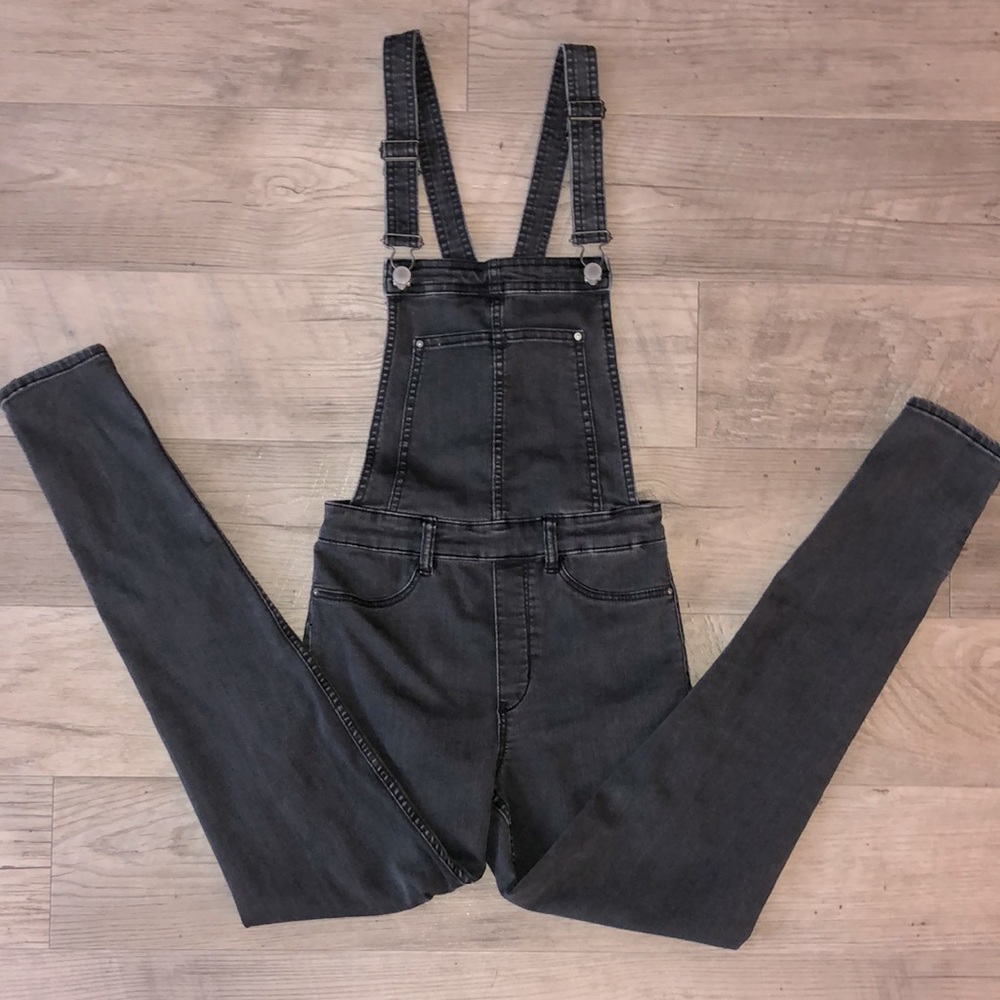 Divided H&M Black Charcoal Overalls - fit like a 2